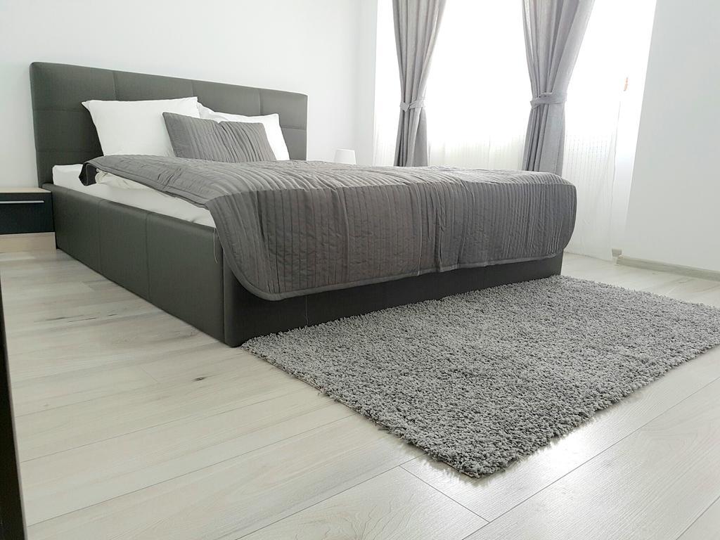 Apartament Fundeni Bucarest Esterno foto